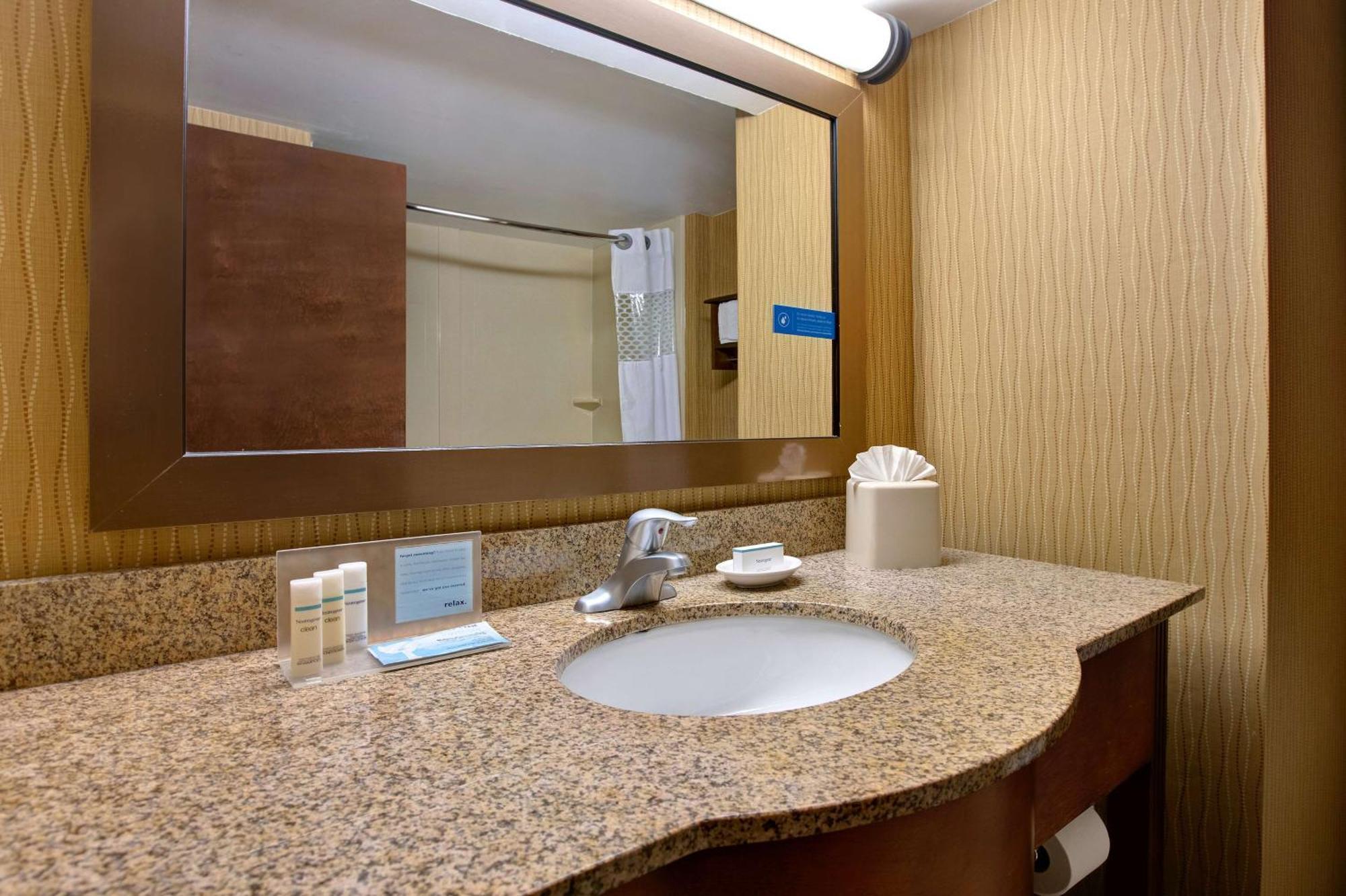 Hampton Inn Fort Wayne-Southwest Екстер'єр фото