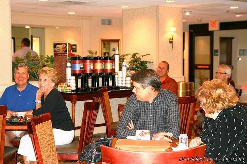 Hampton Inn Fort Wayne-Southwest Екстер'єр фото