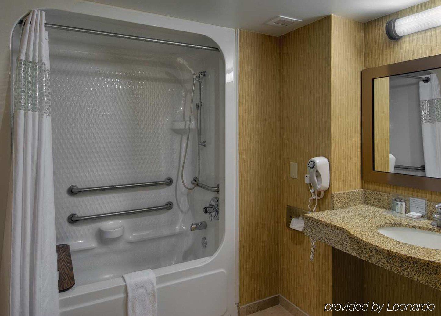 Hampton Inn Fort Wayne-Southwest Екстер'єр фото